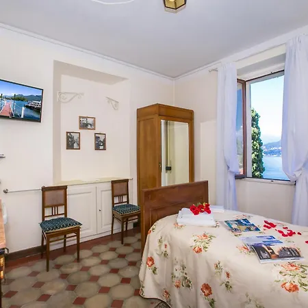 Lucia Grande Villa Varenna