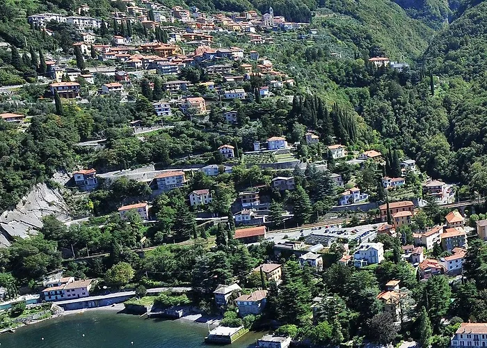 Lucia Grande 바레나